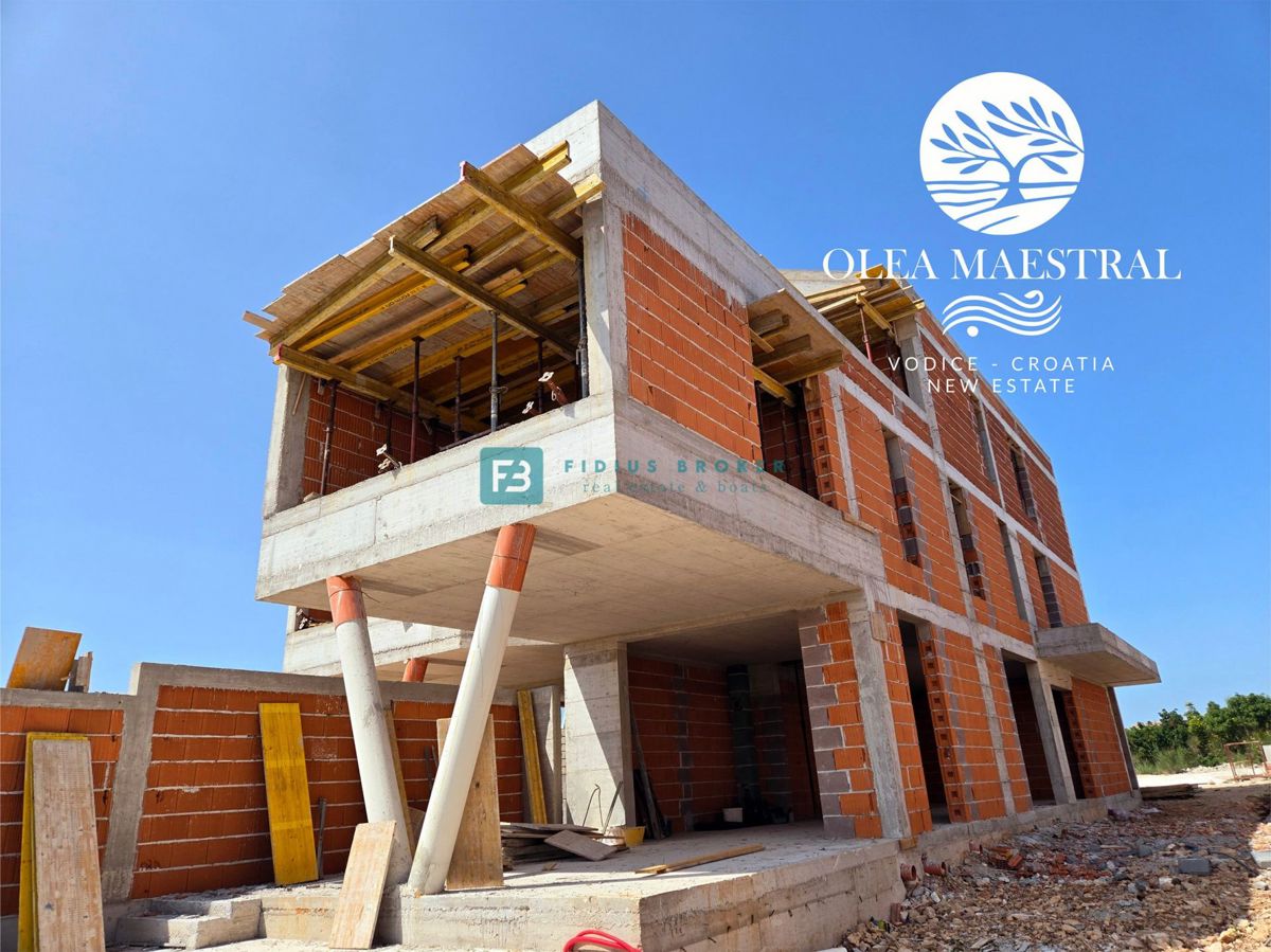 VODICE, novogradnja, penthouse, 2. nadstropje, pogled na morje, 3 ss