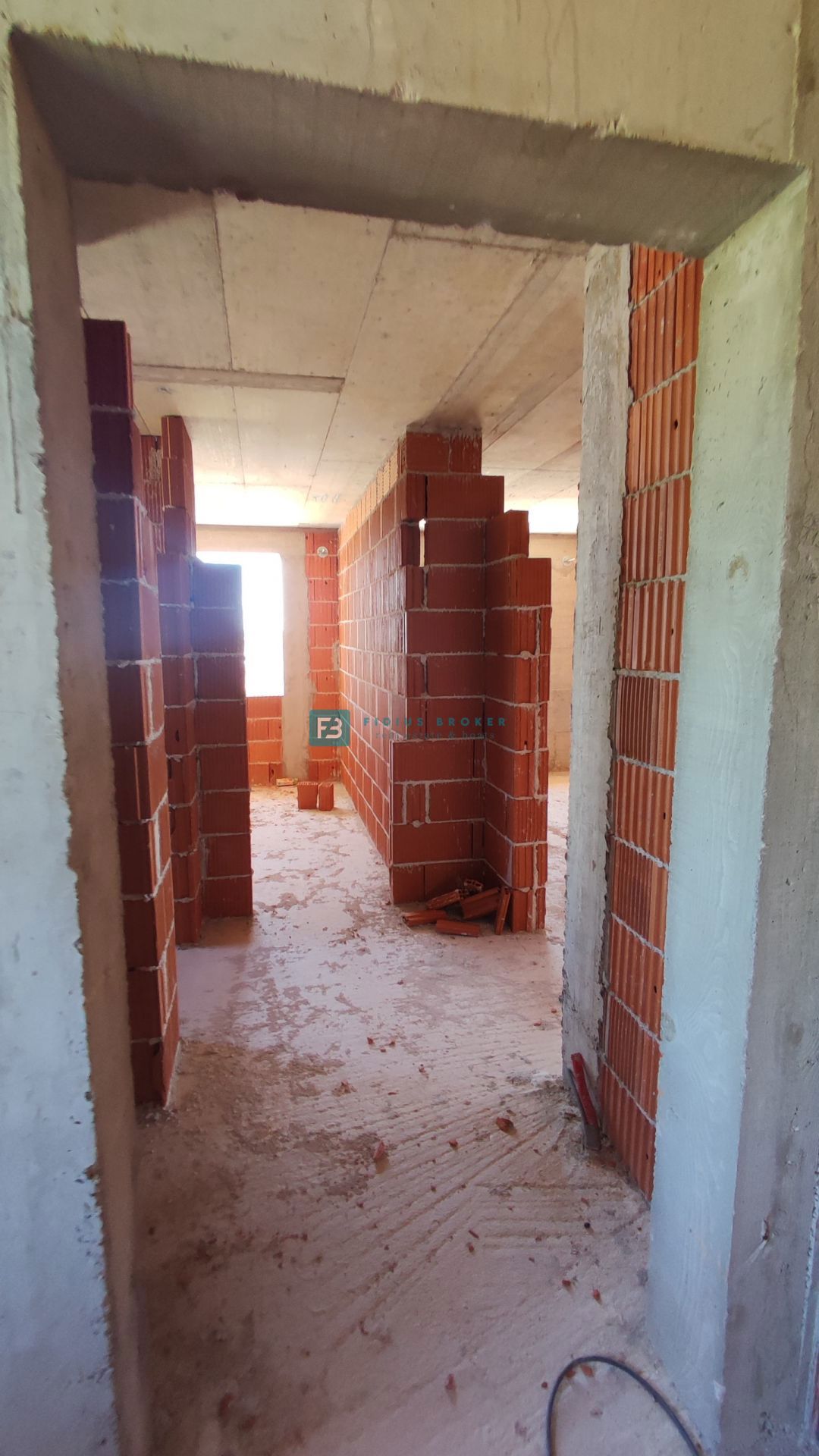 VODICE, novogradnja, 1. nadstropje, 2 spalnici, terasa, shramba