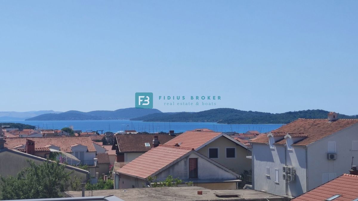 VODICE, novogradnja, 2. nad., pogled na morje, shramba, S6