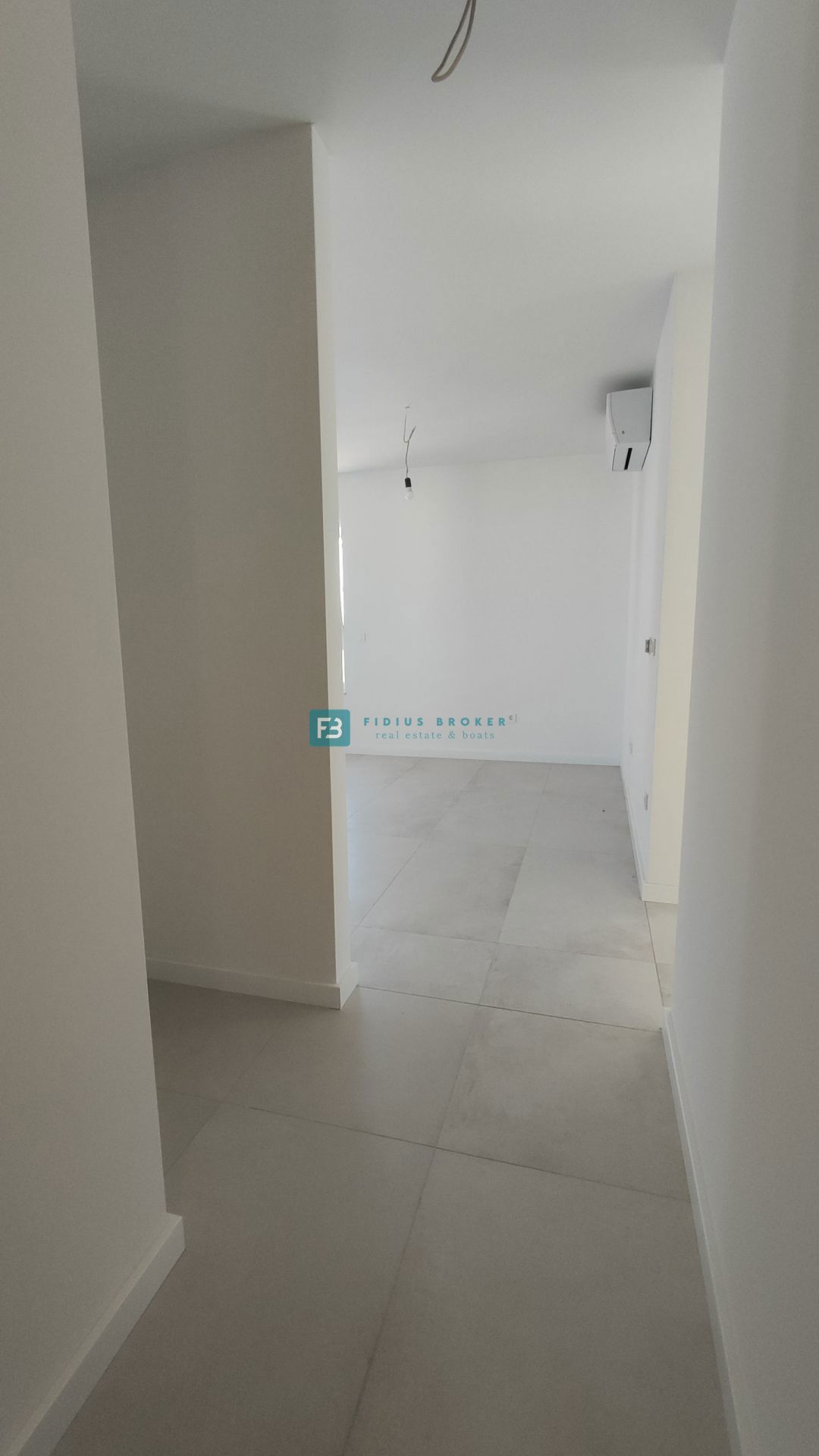 VODICE, novo, 400 m do morja, 2. nadstropje, luksuzno stanovanje s pogledom na morje, S7