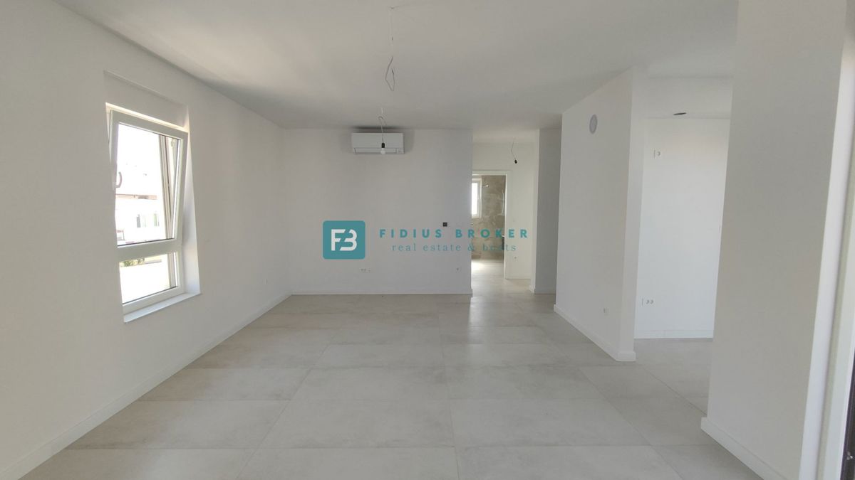 VODICE, novo, 400 m do morja, 2. nadstropje, luksuzno stanovanje s pogledom na morje, S7