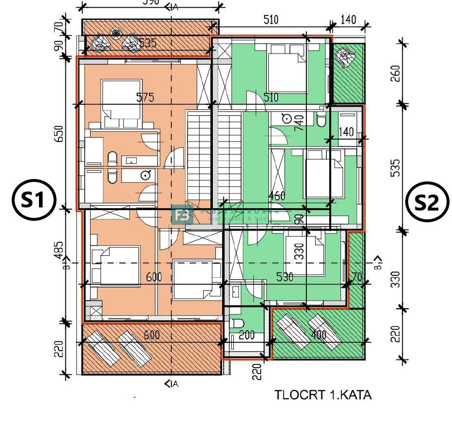 VODICE, novogradnja, pol samostojna hiša, bazen, dvorišče, 2 parkirni mesti