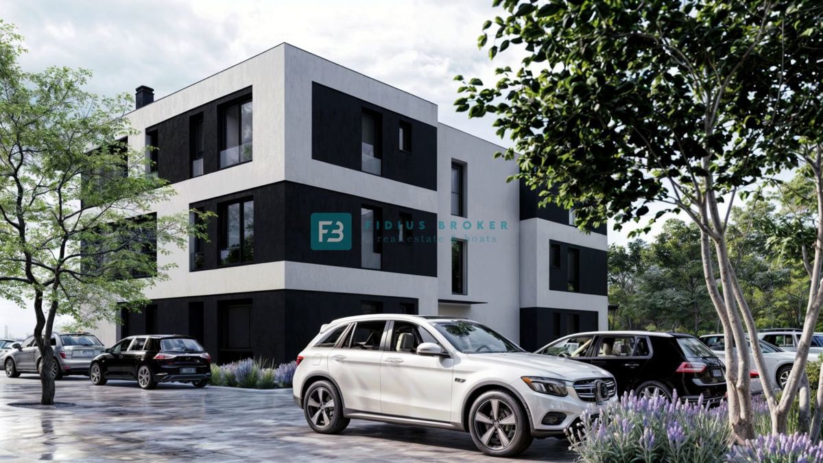 VODICE - SRIMA, novogradnja, top lokacija, 300 m od morja, 3sob