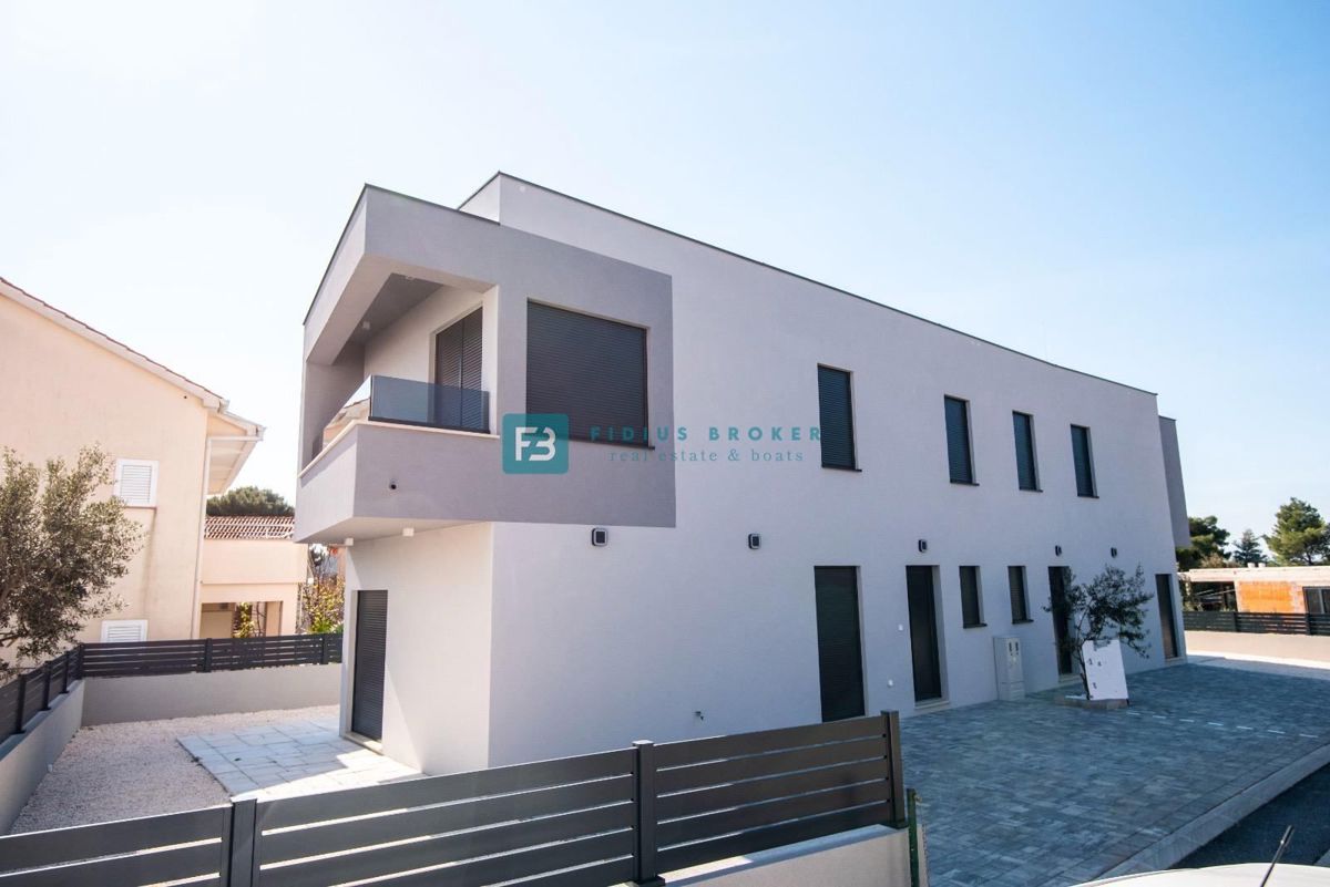 Hiša Žaborić, Šibenik - Okolica, 111,40m2