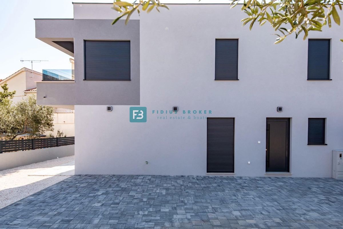 Hiša Žaborić, Šibenik - Okolica, 111,40m2