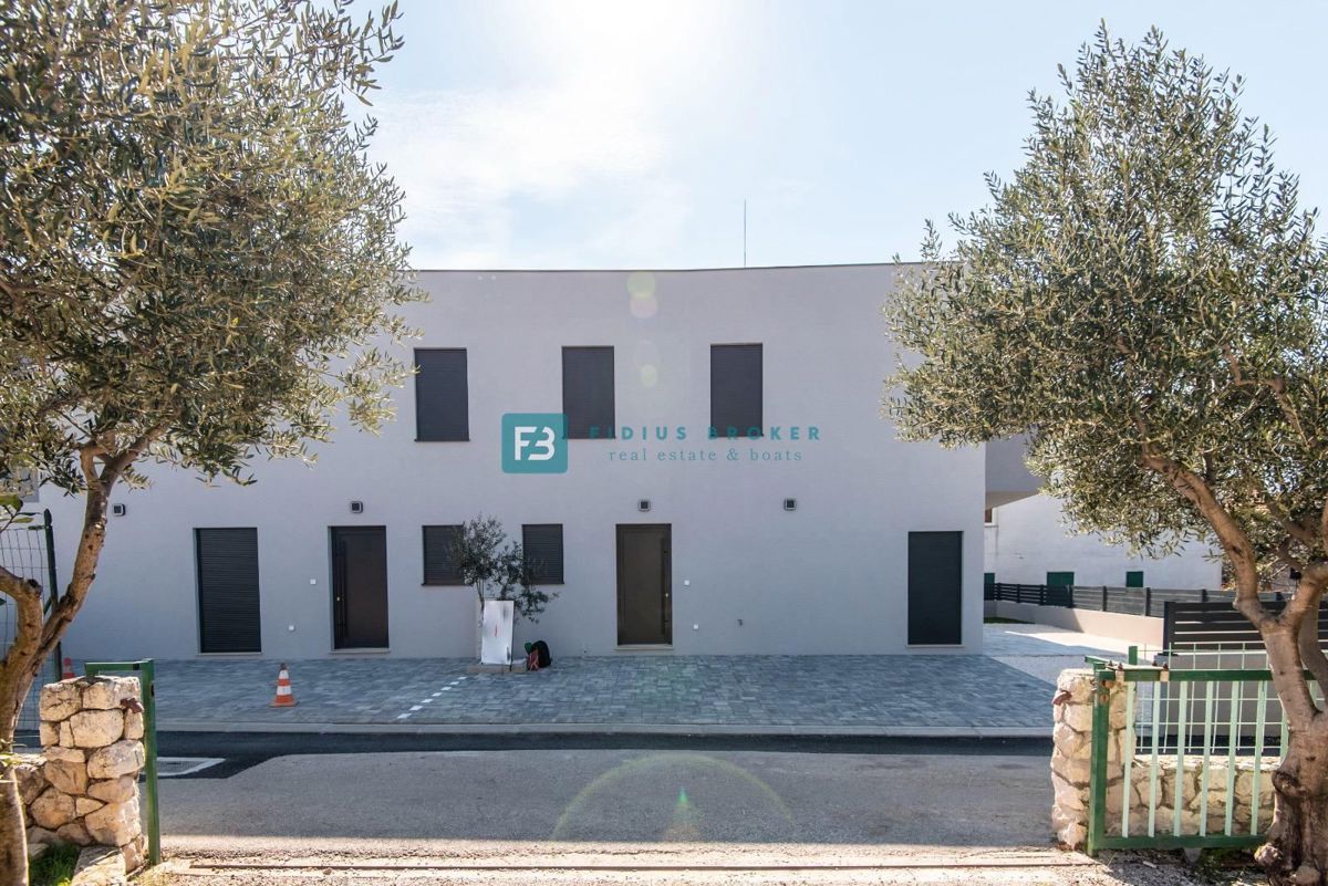 Hiša Žaborić, Šibenik - Okolica, 111,40m2