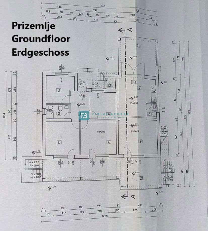 VODICE, top lokacija, samostojna hiša, 350 m od plaže, 4 apartmaji, vrt