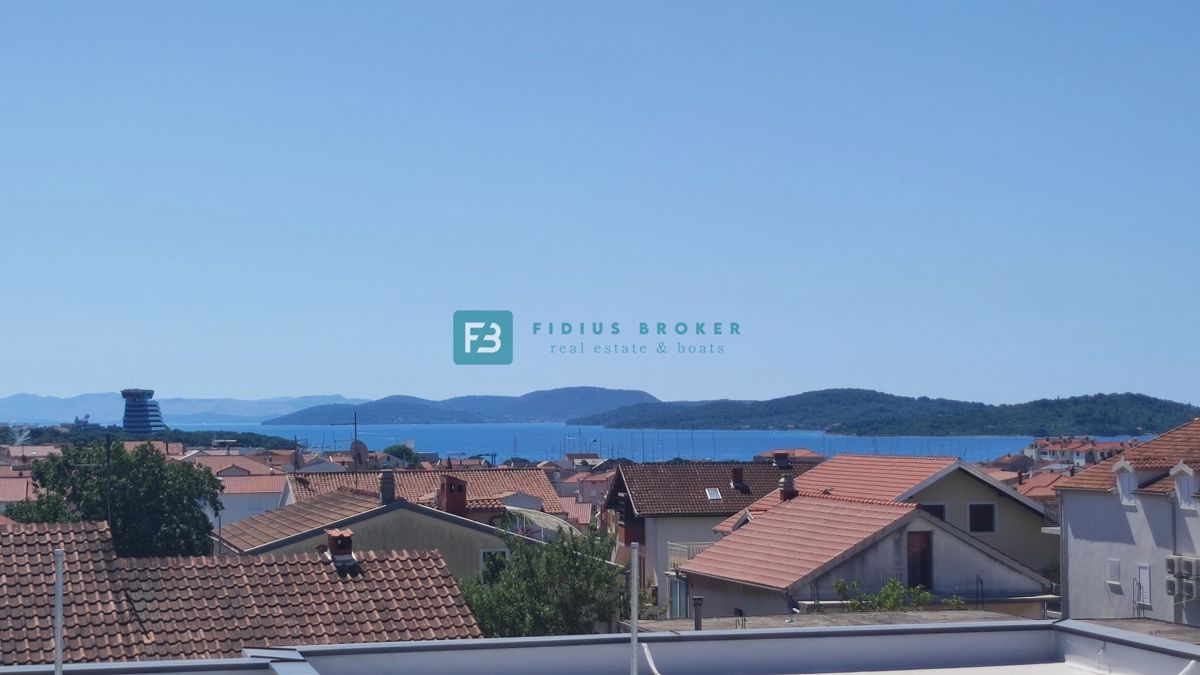 VODICE, novogradnja, 2. nad., pogled na morje, shramba, S6