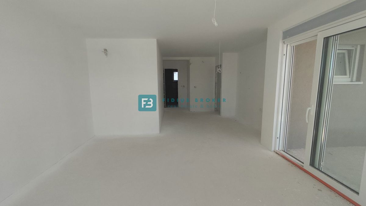 VODICE, novogradnja, 2. nad., pogled na morje, shramba, S6