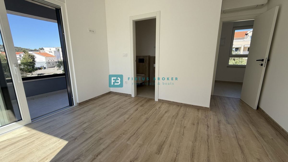 Hiša Žaborić, Šibenik - Okolica, 111,40m2