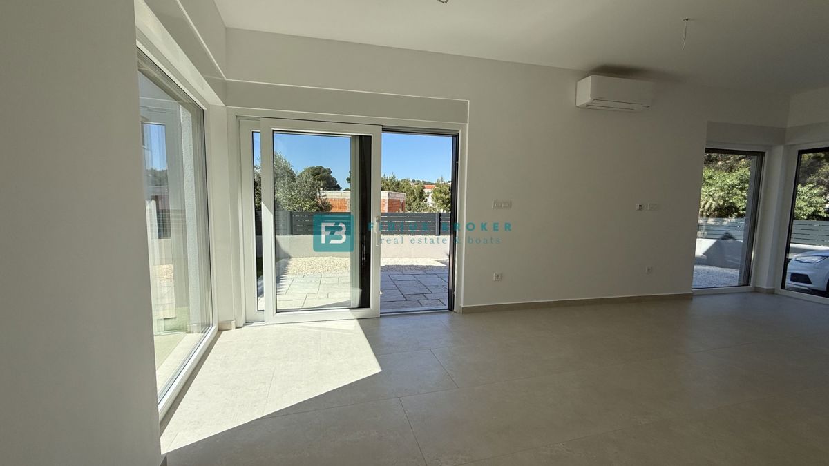 Hiša Žaborić, Šibenik - Okolica, 111,40m2