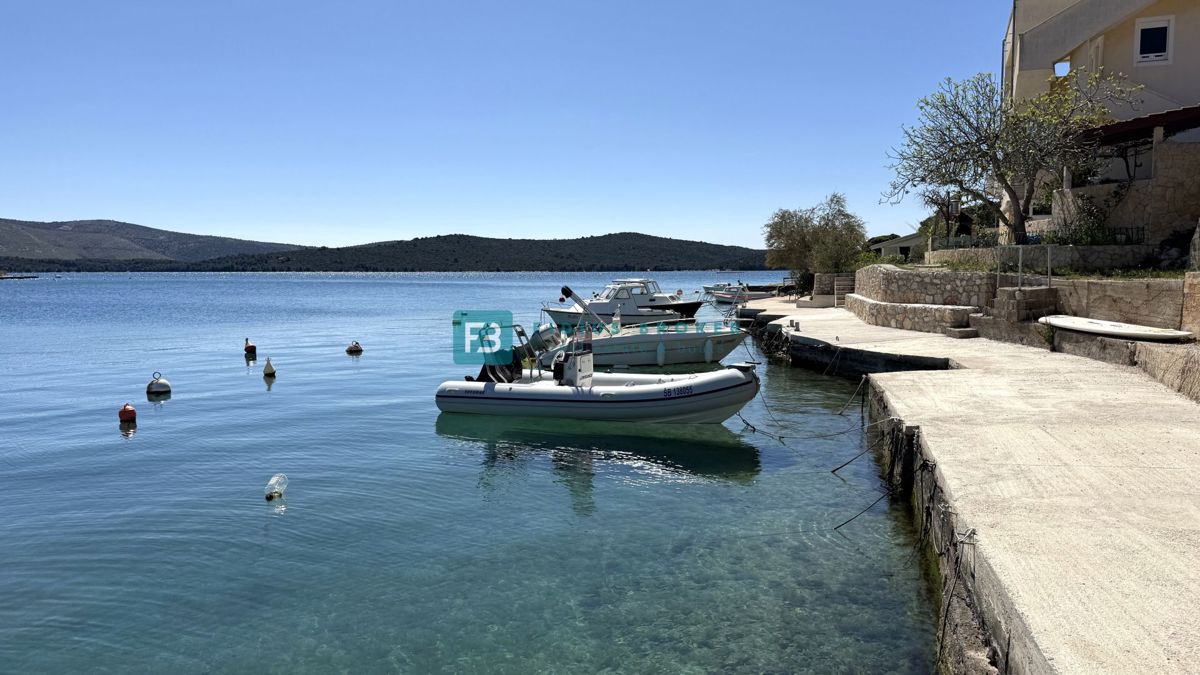 Hiša Žaborić, Šibenik - Okolica, 111,40m2