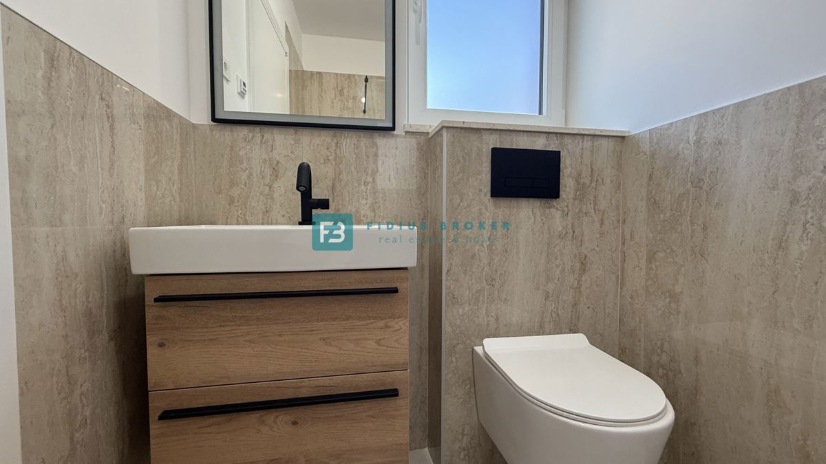 Hiša Žaborić, Šibenik - Okolica, 111,40m2