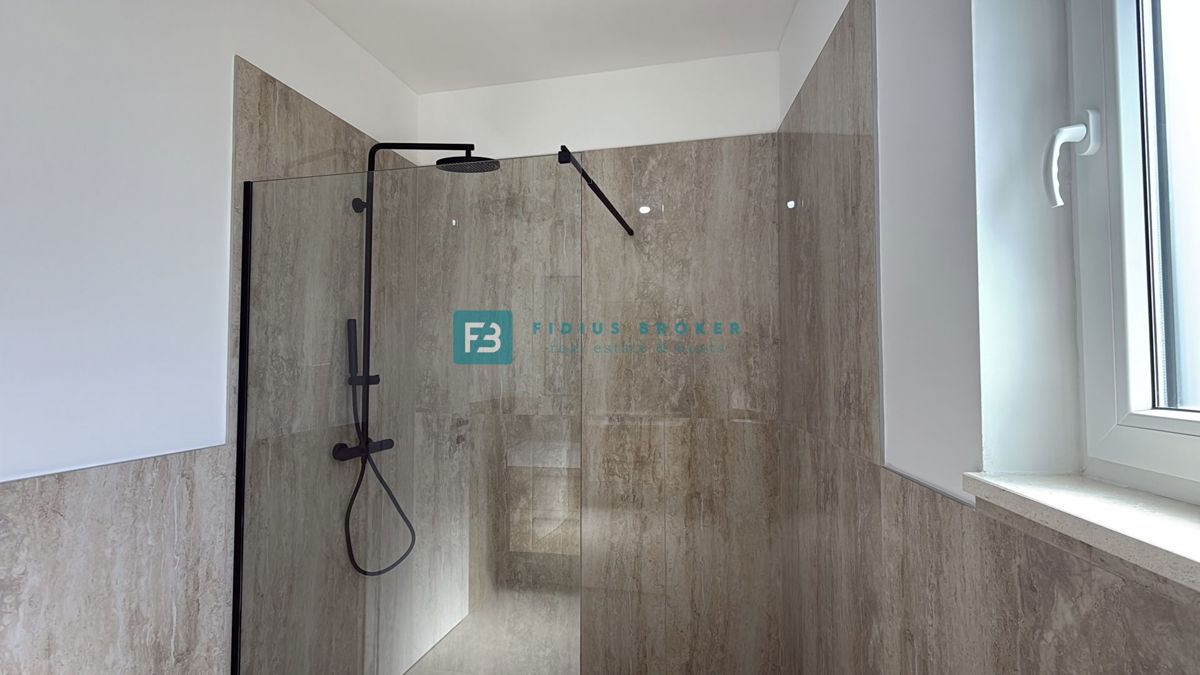 Hiša Žaborić, Šibenik - Okolica, 111,40m2