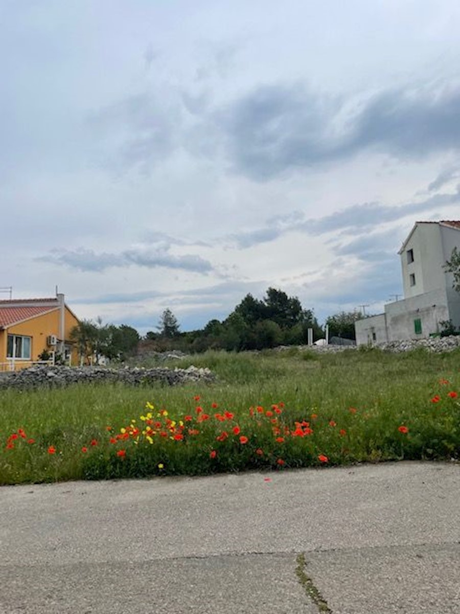 Zemljišče Bilice, Šibenik - Okolica, 1.220m2