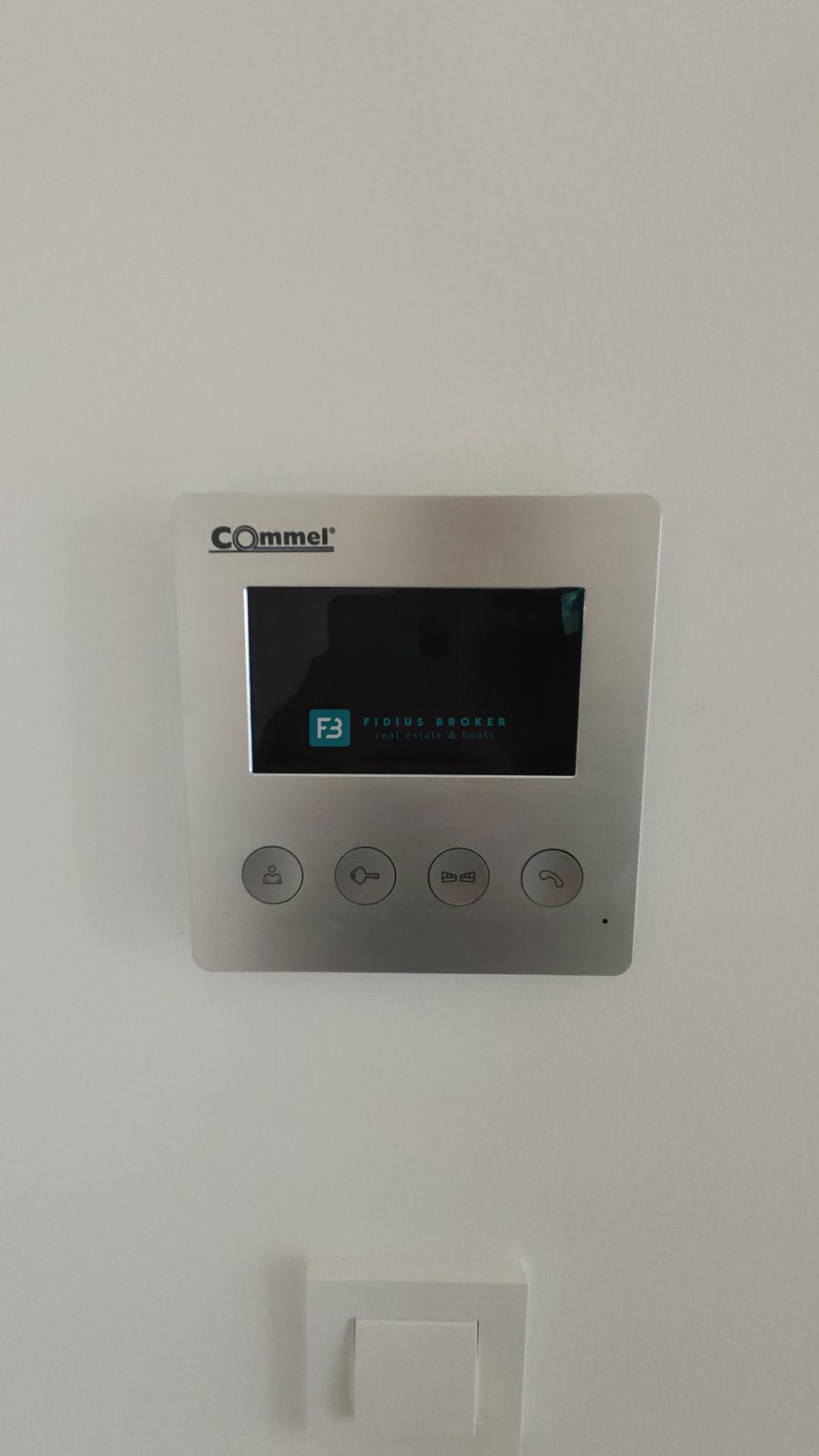 VODICE, novogradnja, dvojček, vrt 166 m2, mirna lokacija, S2