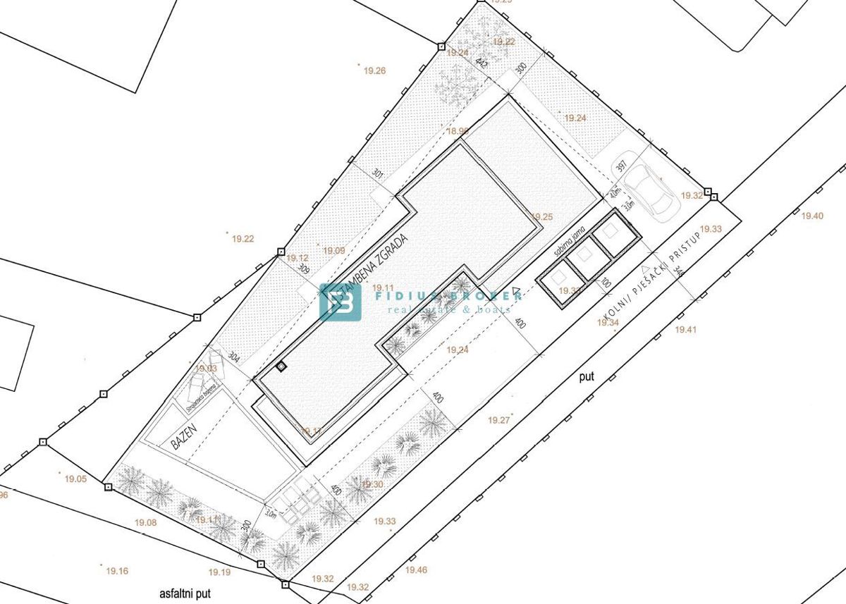 VODICE, novogradnja, luksuzno opremljena vila, bazen, garaža, vrt 340 m2