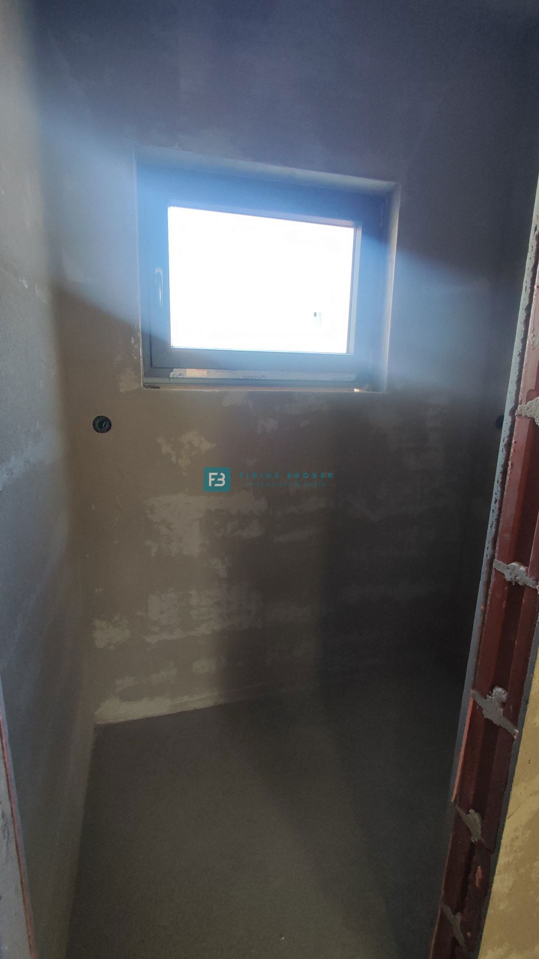 VODICE, novogradnja, dvojček, 650 m od morja, vrt 120 m2, S2