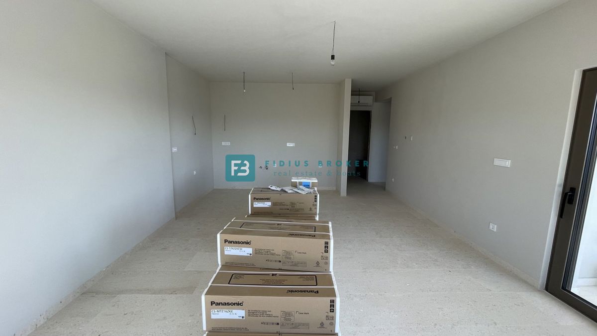 VODICE, novogradnja, pritličje, dvigalo, parkirišče, shramba