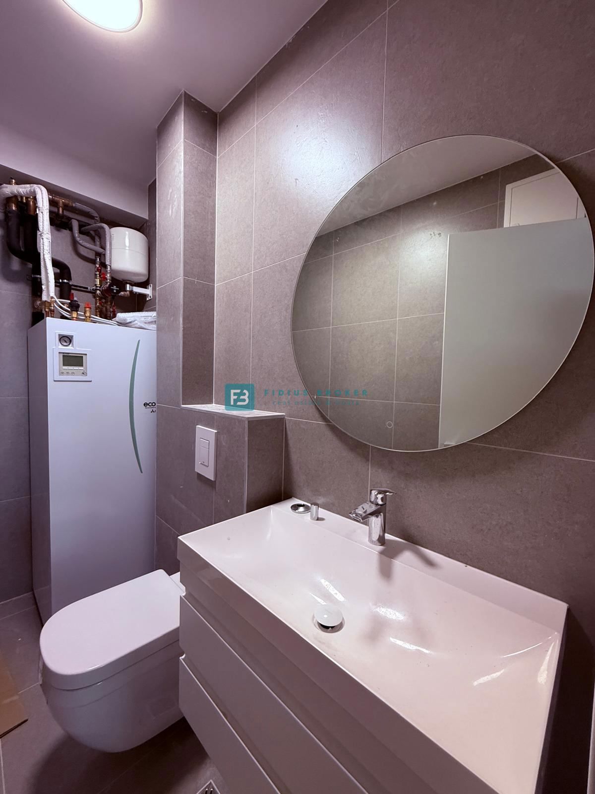 VODICE, novo, 2. nadstropje + strešna terasa, luksuzno stanovanje, 250 m od obale, panoramski pogled na morje