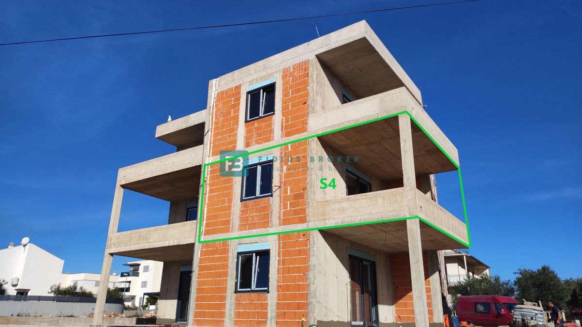 VODICE, novogradnja, moderno stanovanje, terasa, 2 spalnici