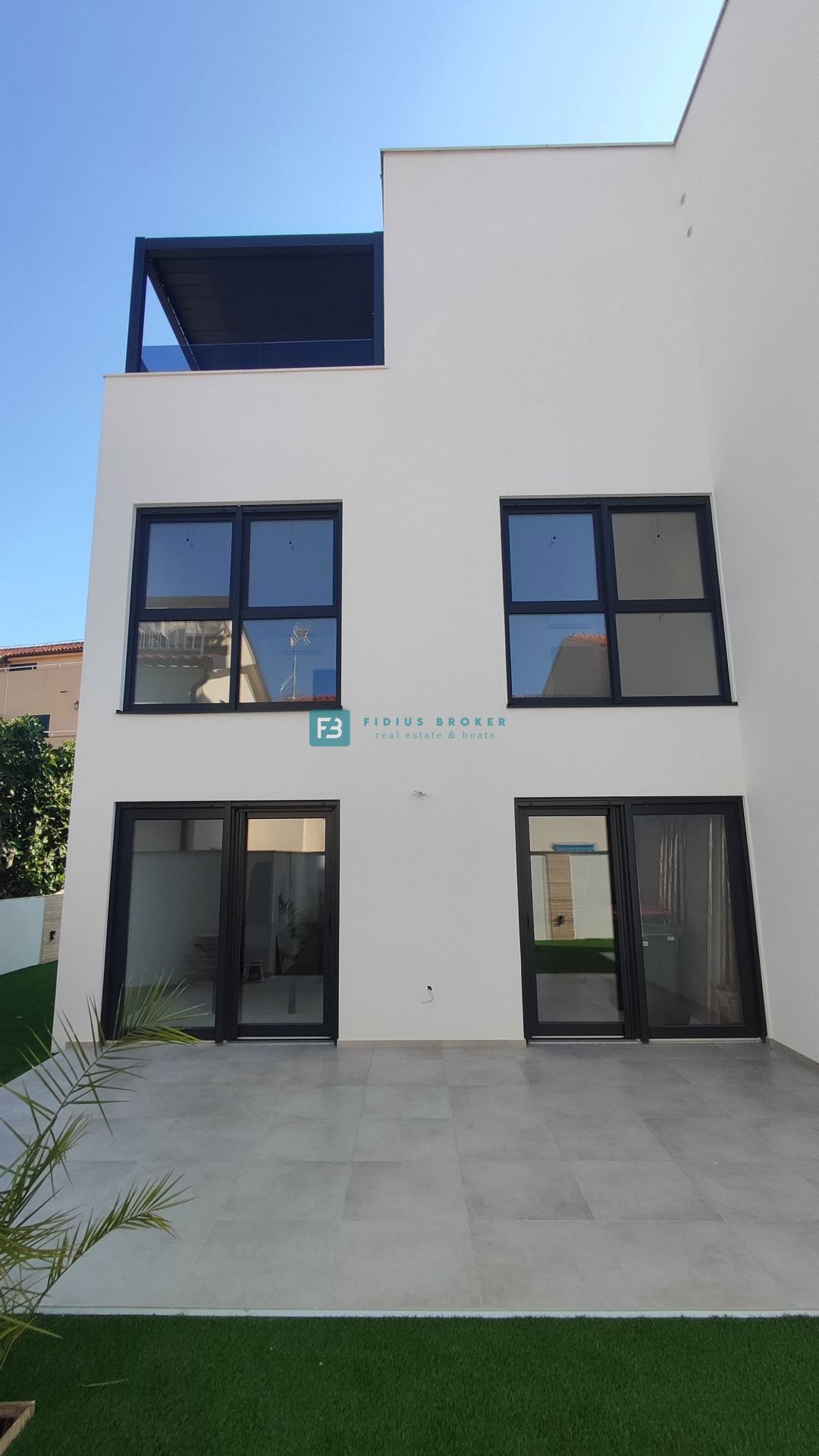 VODICE - SRIMA, nova, dvojček, 300 m do plaže, pogled na morje, S1