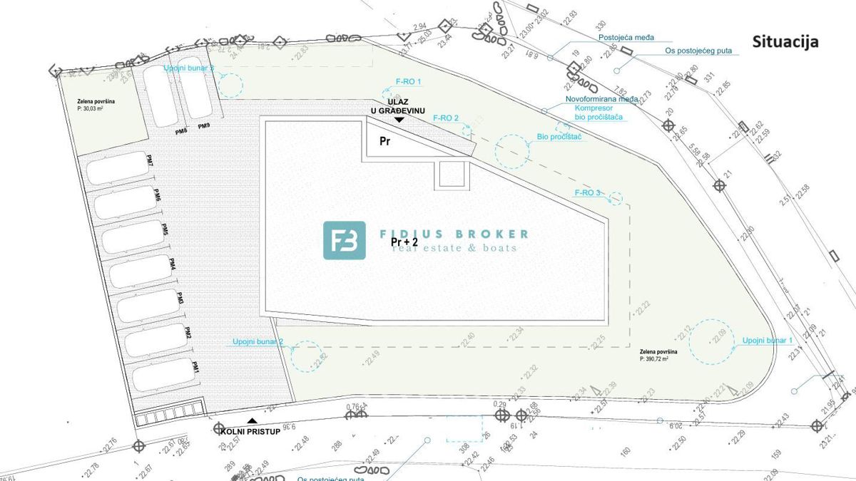 TRIBUNJ, novogradnja, pritličje + vrt 250 m2, 500 m do morja