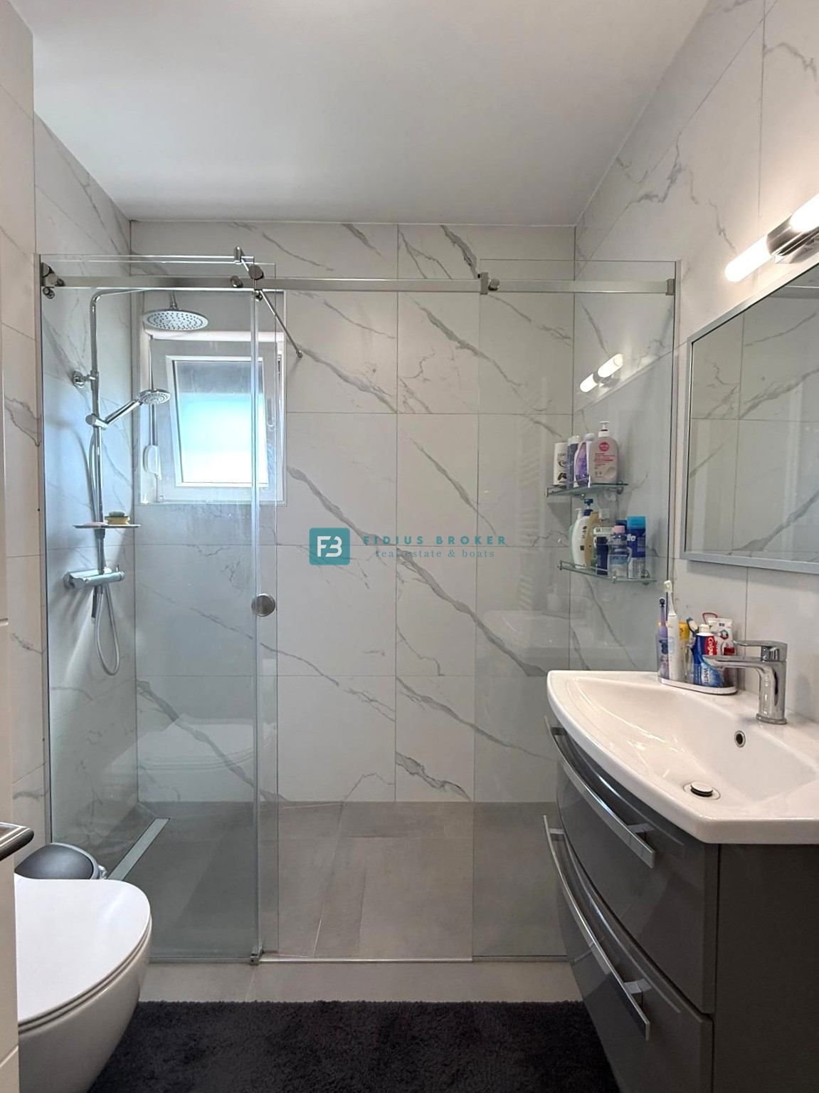 VODICE, novo, moderno opremljeno stanovanje, pogled na morje, terasa