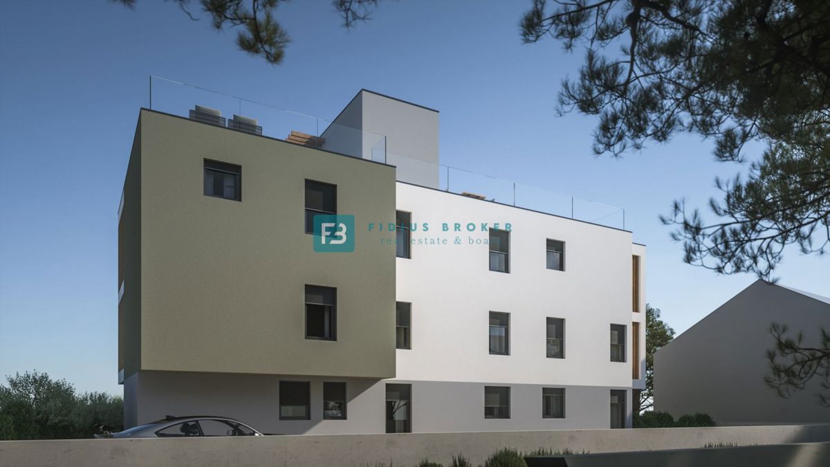 VODICE, novogradnja, pritličje, moderno stanovanje, 650 m do plaže