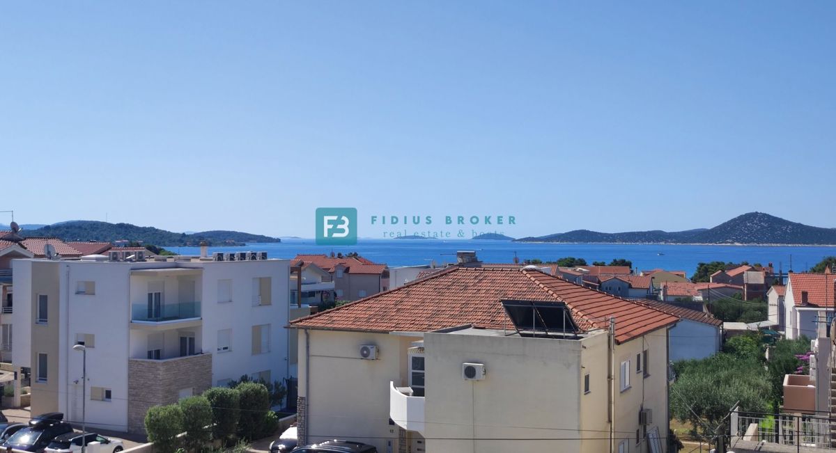 VODICE, novo, 400 m do morja, 2. nadstropje, luksuzno stanovanje s pogledom na morje, S7