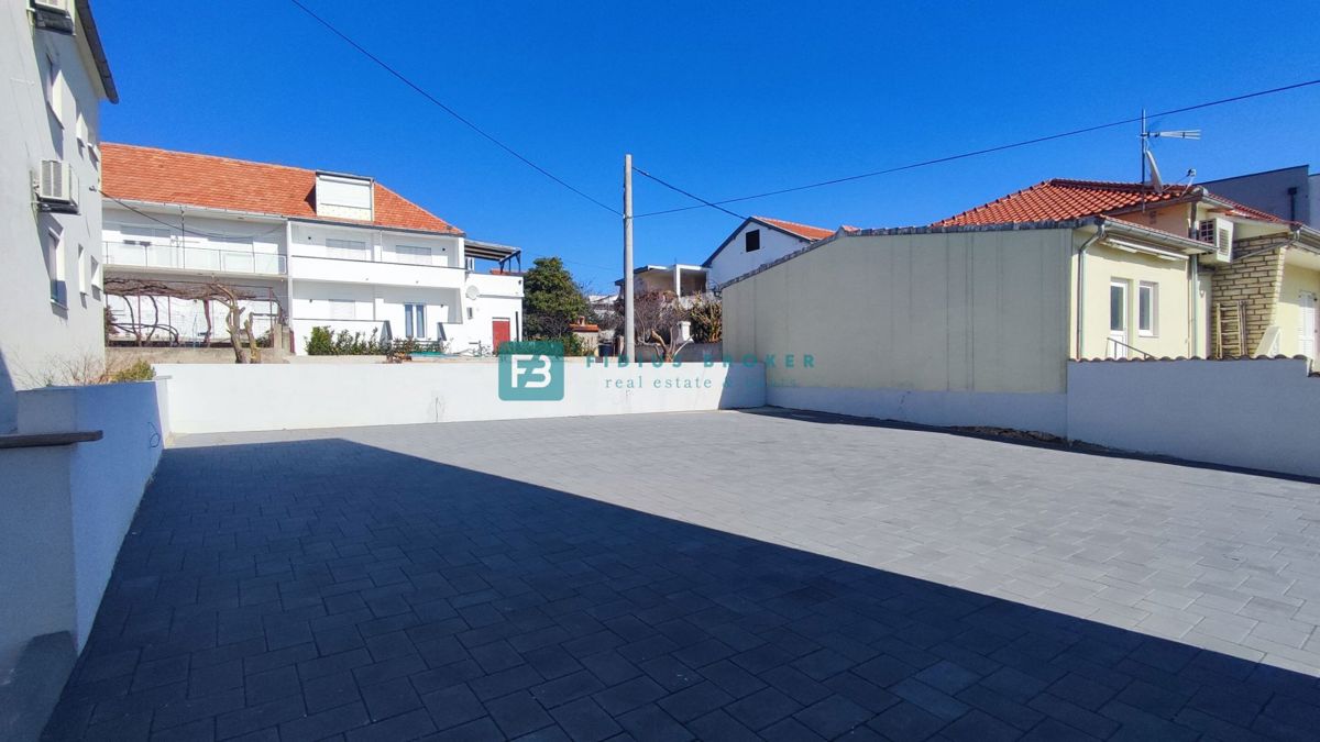 VODICE, novo, 400 m do morja, 2. nadstropje, luksuzno stanovanje s pogledom na morje, S7