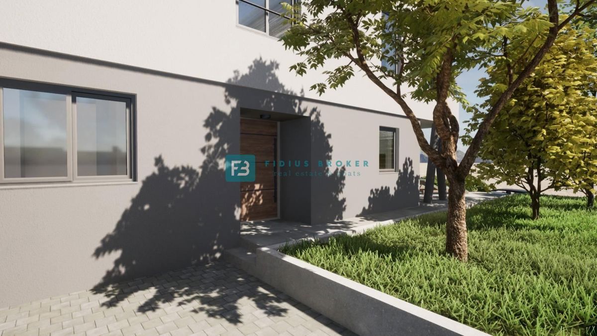 VODICE, novogradnja, dvoetažno stanovanje, pogled na morje, strešna terasa