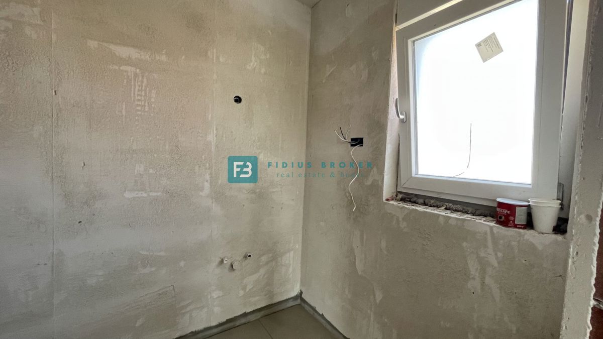 VODICE, novo, luksuzno stanovanje, vrhunska lokacija, 50 m do plaže, 1. nadstropje, terasa, dvigalo