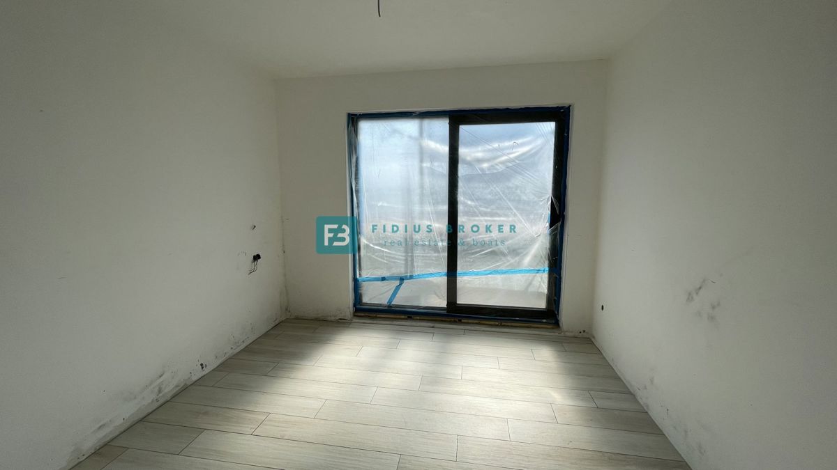 VODICE, novogradnja, luksuzno stanovanje, 70 m od plaže, pogled na morje, 3 spalnice