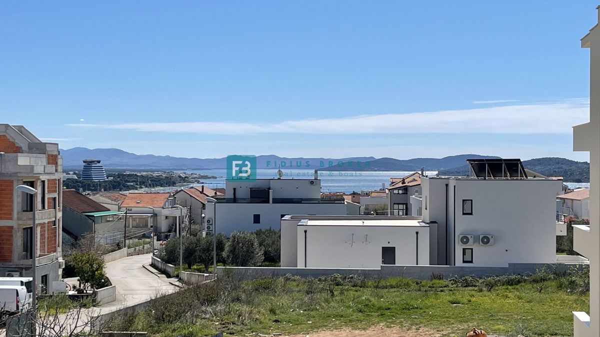 VODICE, novogradnja, samostojna luksuzna vila, bazen