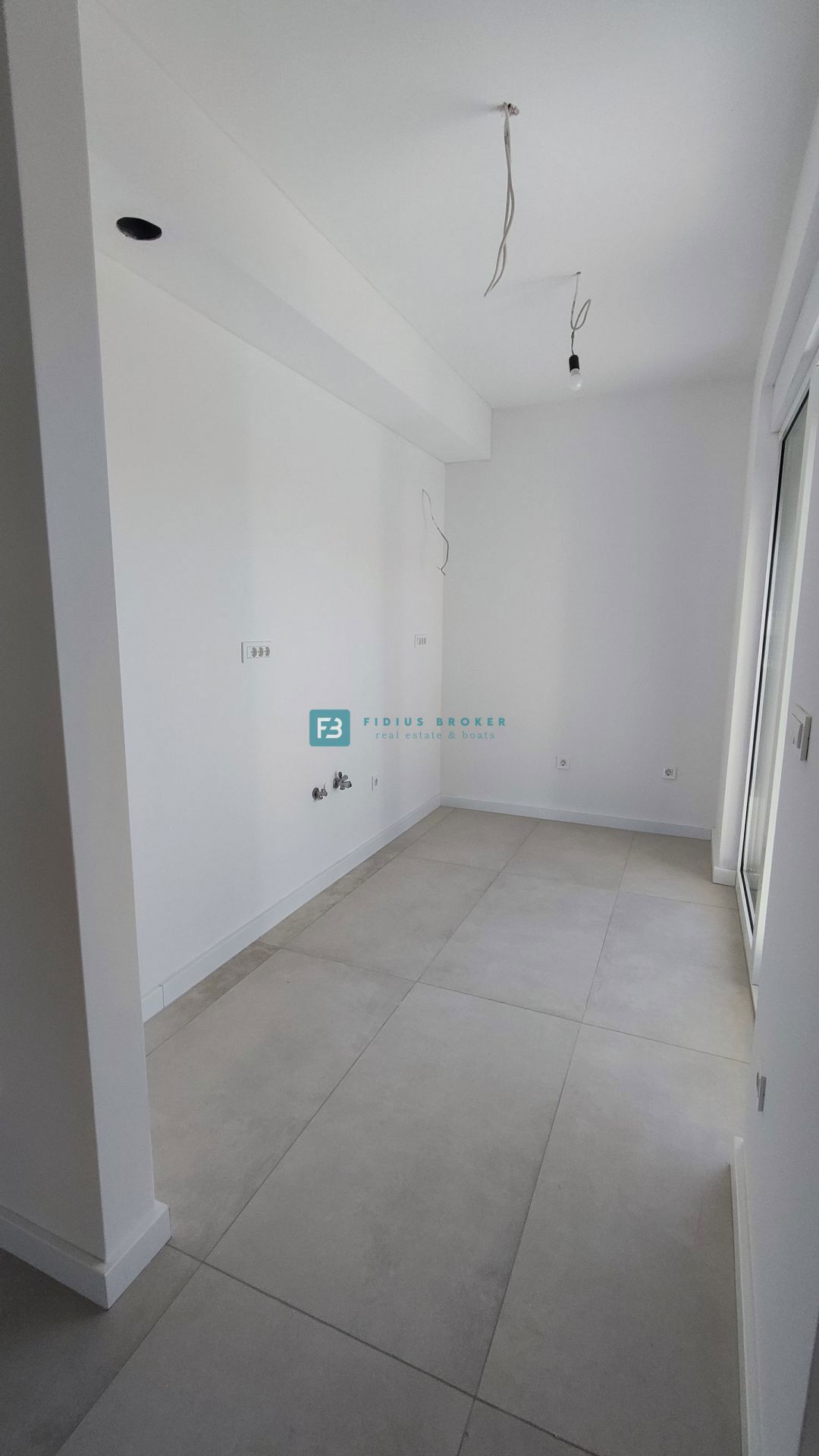 VODICE, novo, 400 m do morja, 2. nadstropje, luksuzno stanovanje s pogledom na morje, S7