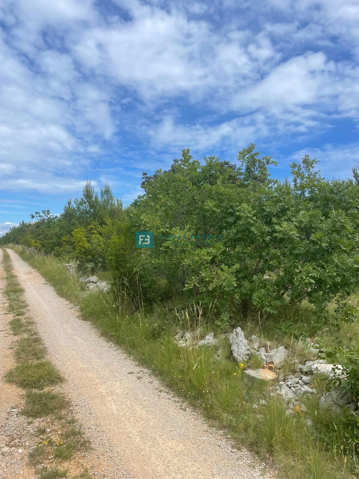 VODICE, Zemljišče Vodice, 9014 m2