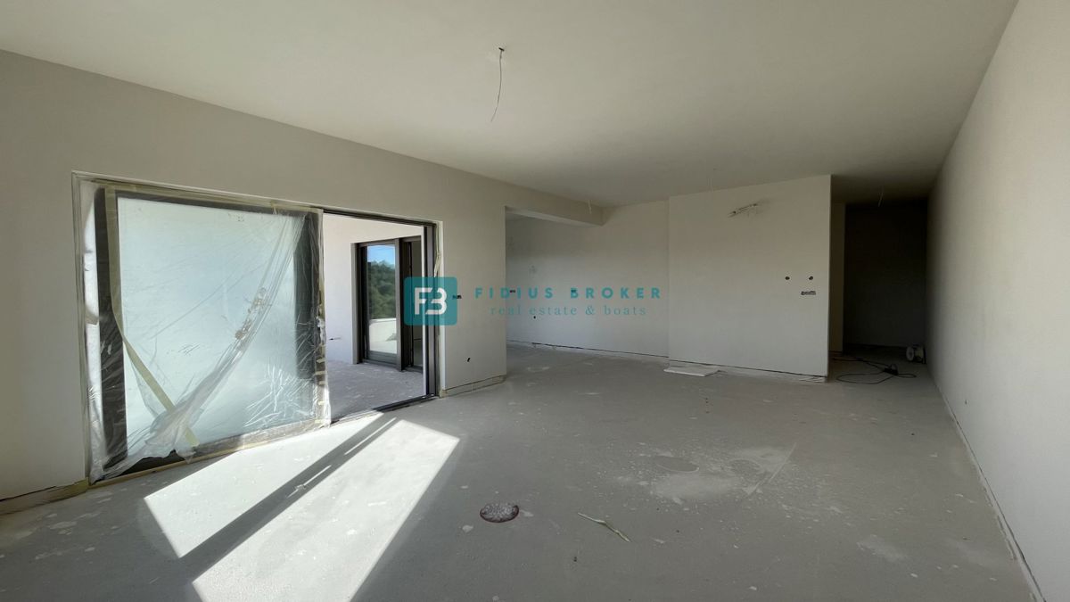 VODICE, novogradnja, 2. nad., pogled na morje, 3s, dvigalo, shramba