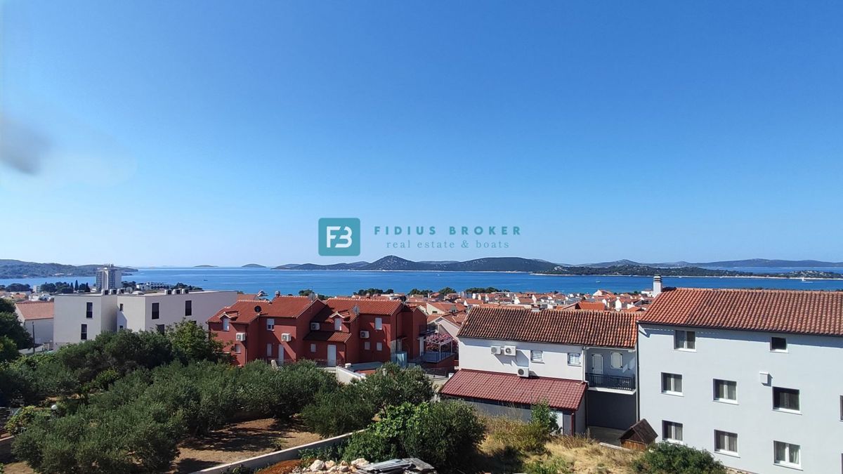 VODICE, novogradnja, 2. nad., pogled na morje, 3s, dvigalo, shramba