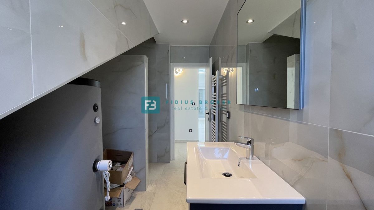 TRIBUNJ, nova, dvojček, panoramski pogled na morje, bazen