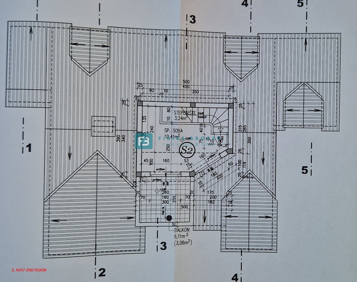 VODICE, samostojna hiša, 4 ločena stanovanja, vrt, garaža