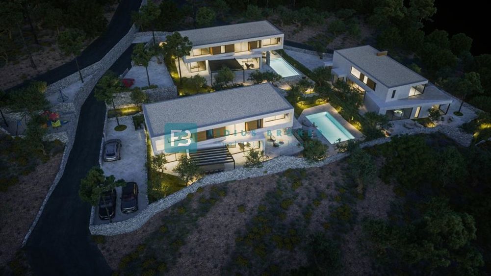 VODICE, nov projekt, tri vile z bazeni, wellness, panoramski razgled, 390,09m2