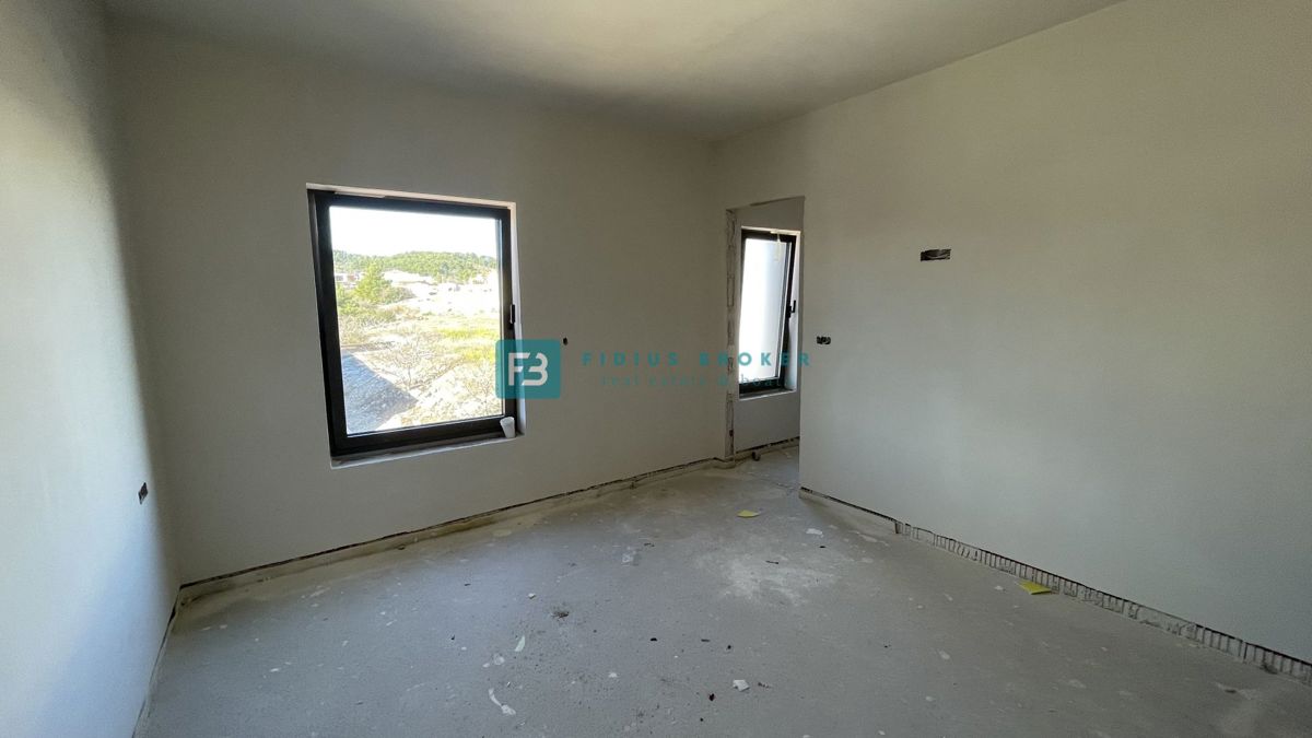 VODICE, novogradnja, 2. nad., pogled na morje, 3s, dvigalo, shramba