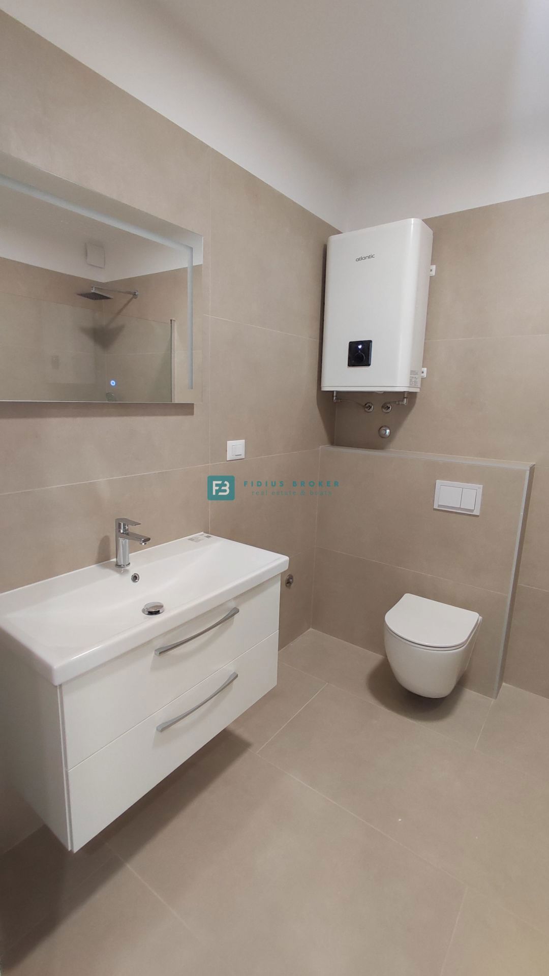 Hiša Vodice, 422,95m2