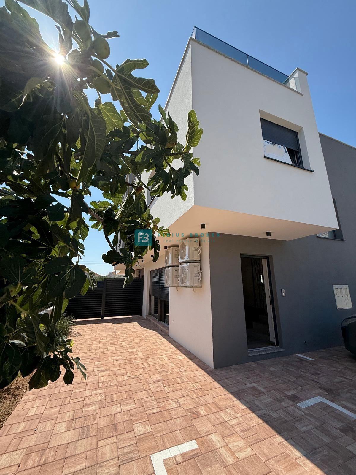 Hiša Vodice, 422,95m2