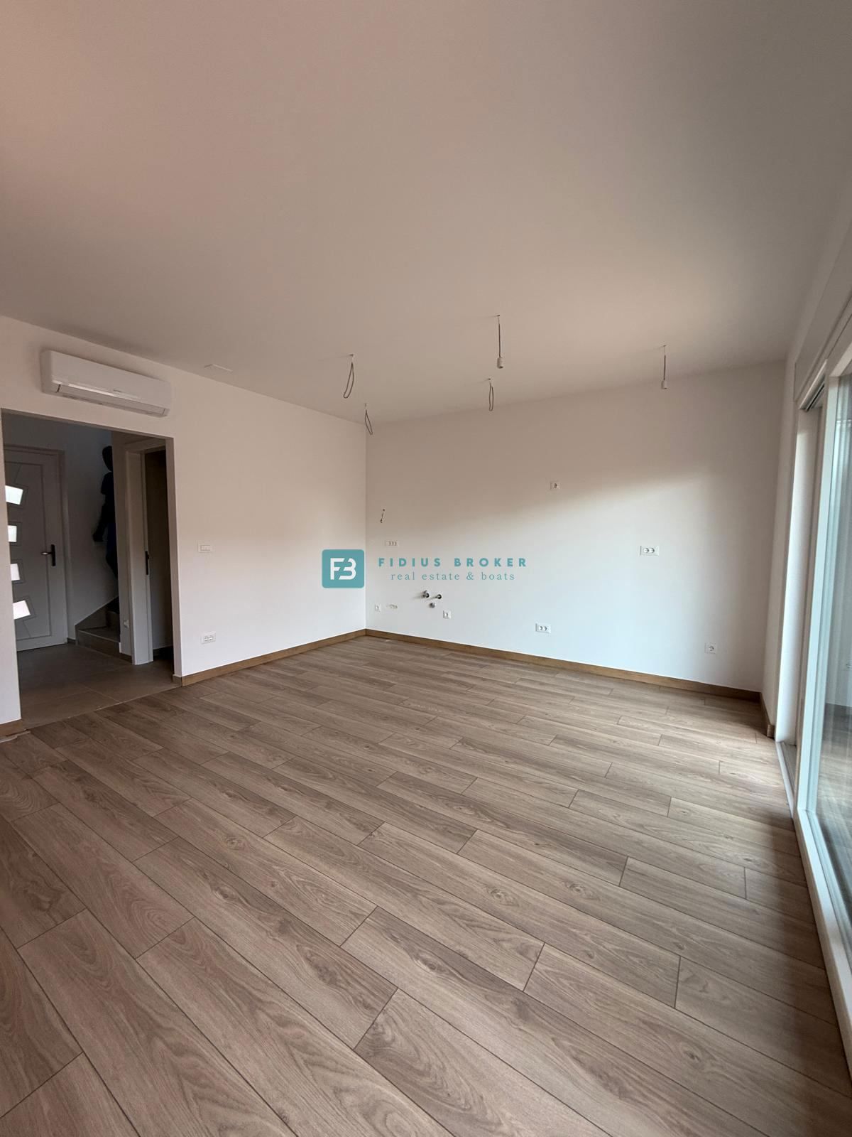 Hiša Vodice, 422,95m2