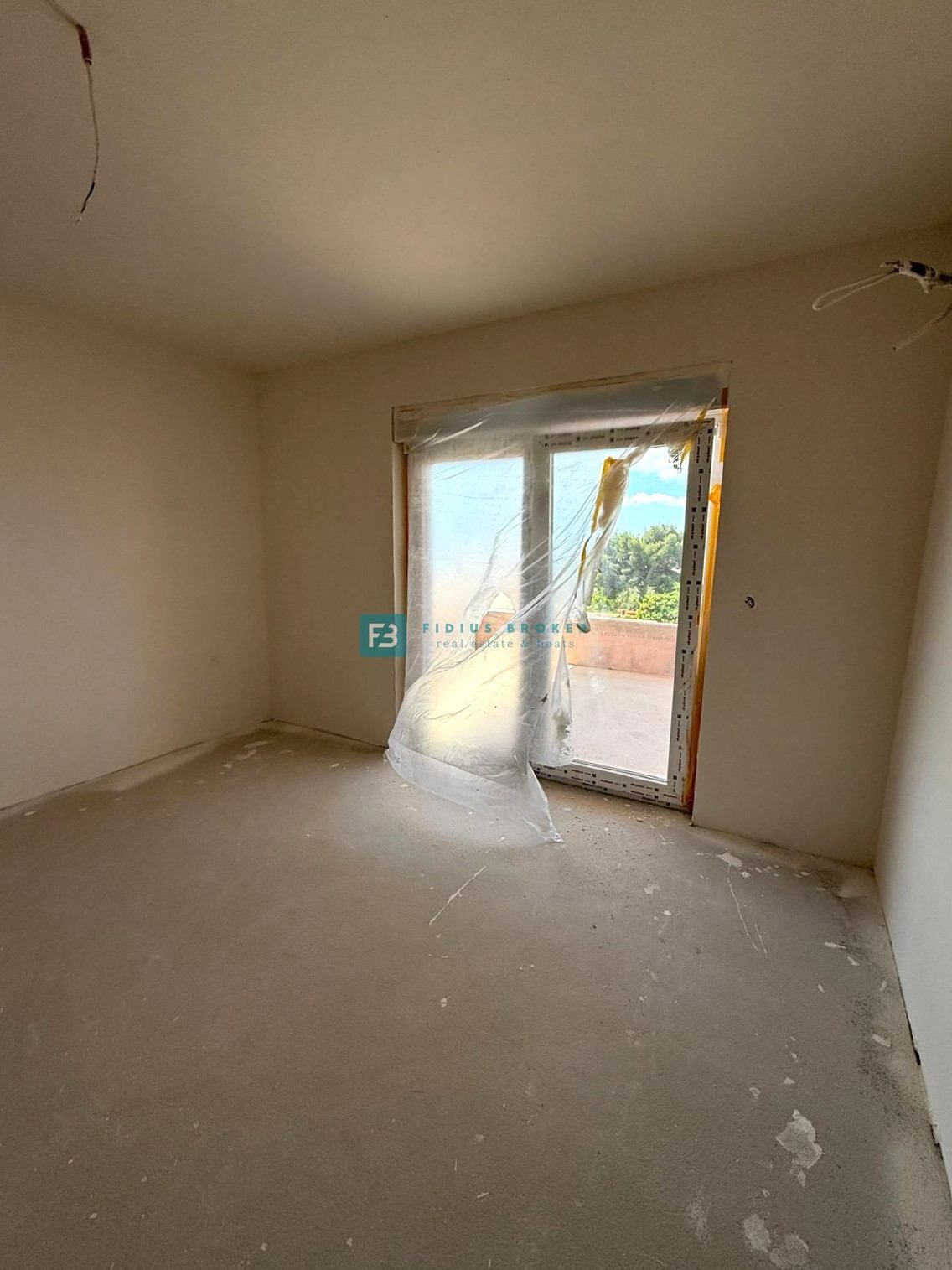 TRIBUNJ, nova, dvojček, panoramski pogled na morje, bazen