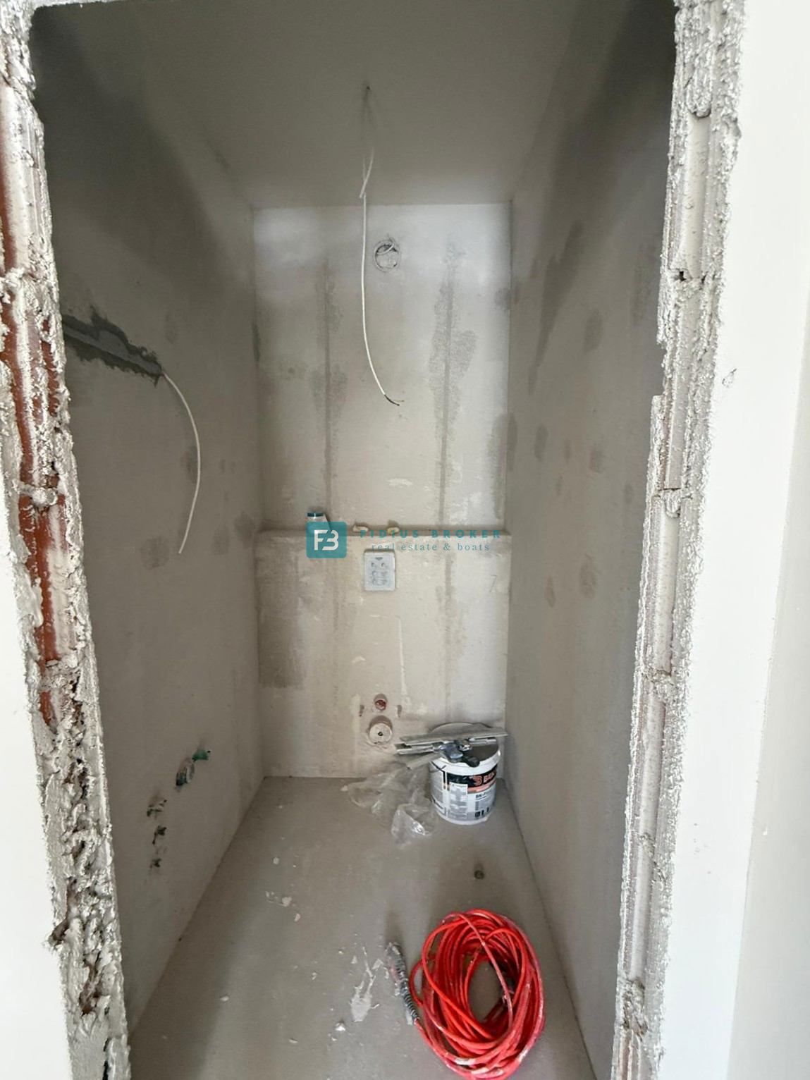 TRIBUNJ, nova, dvojček, panoramski pogled na morje, bazen