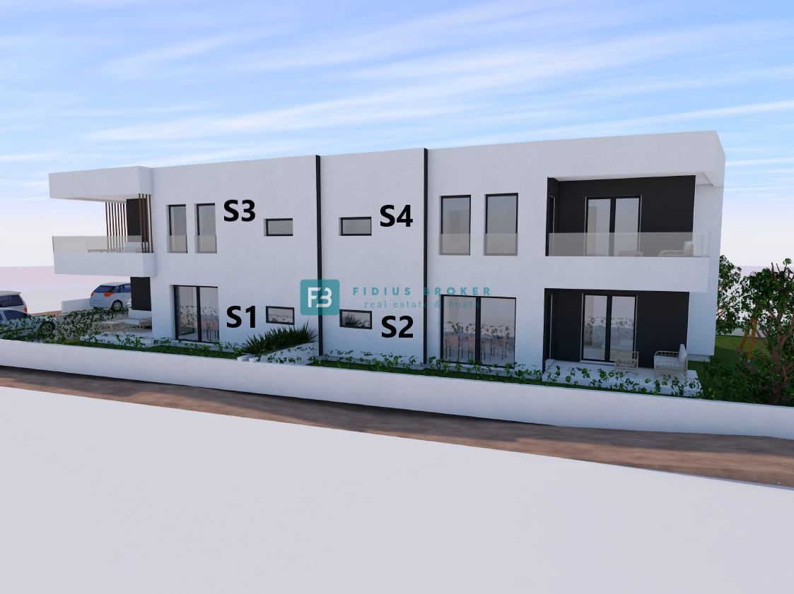 VODICE, novogradnja, pritličje, vrt 121 m2, 2 spalnici