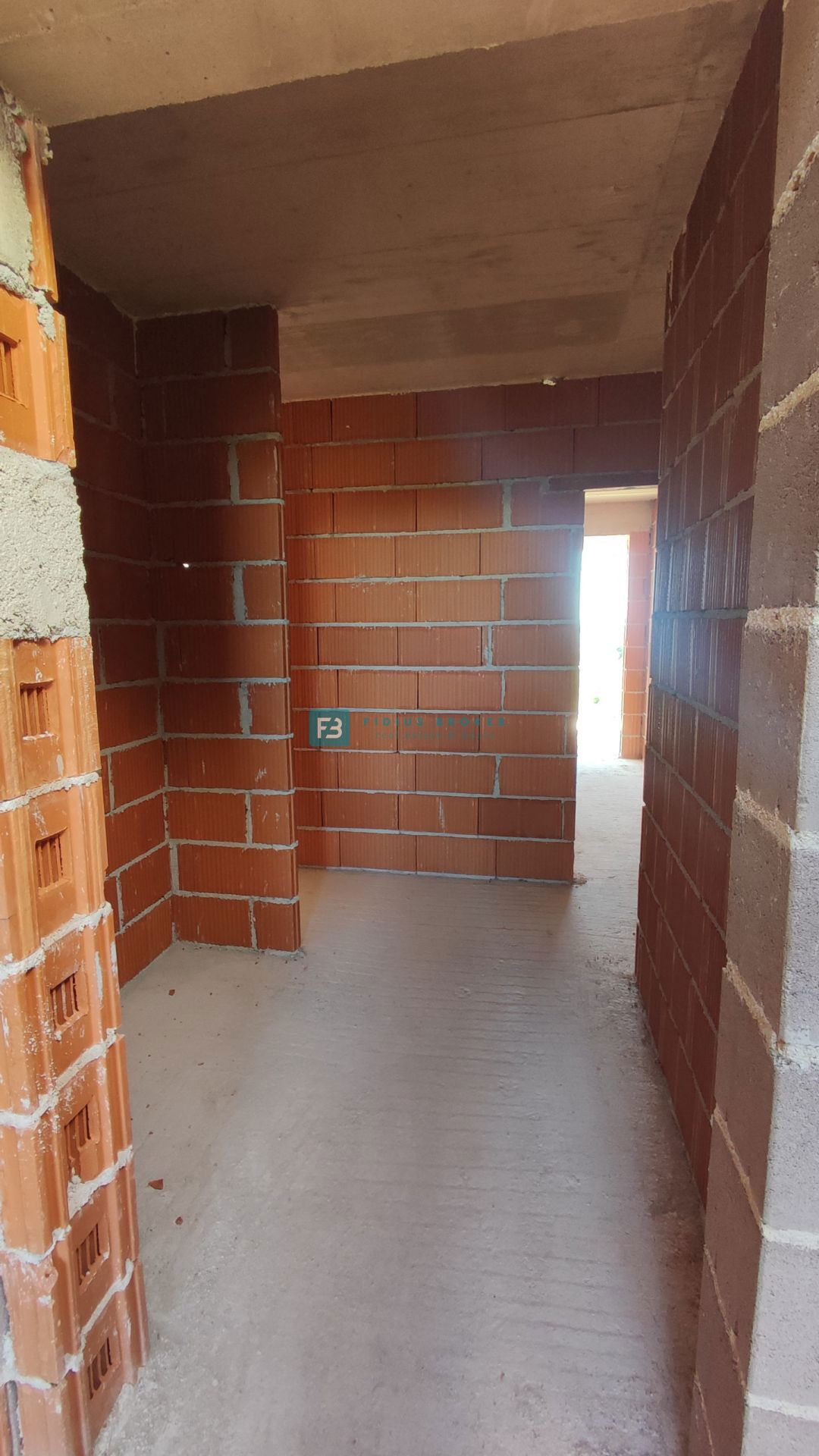 VODICE, novogradnja, 1. nadstropje, pogled na morje, 2 spalnici